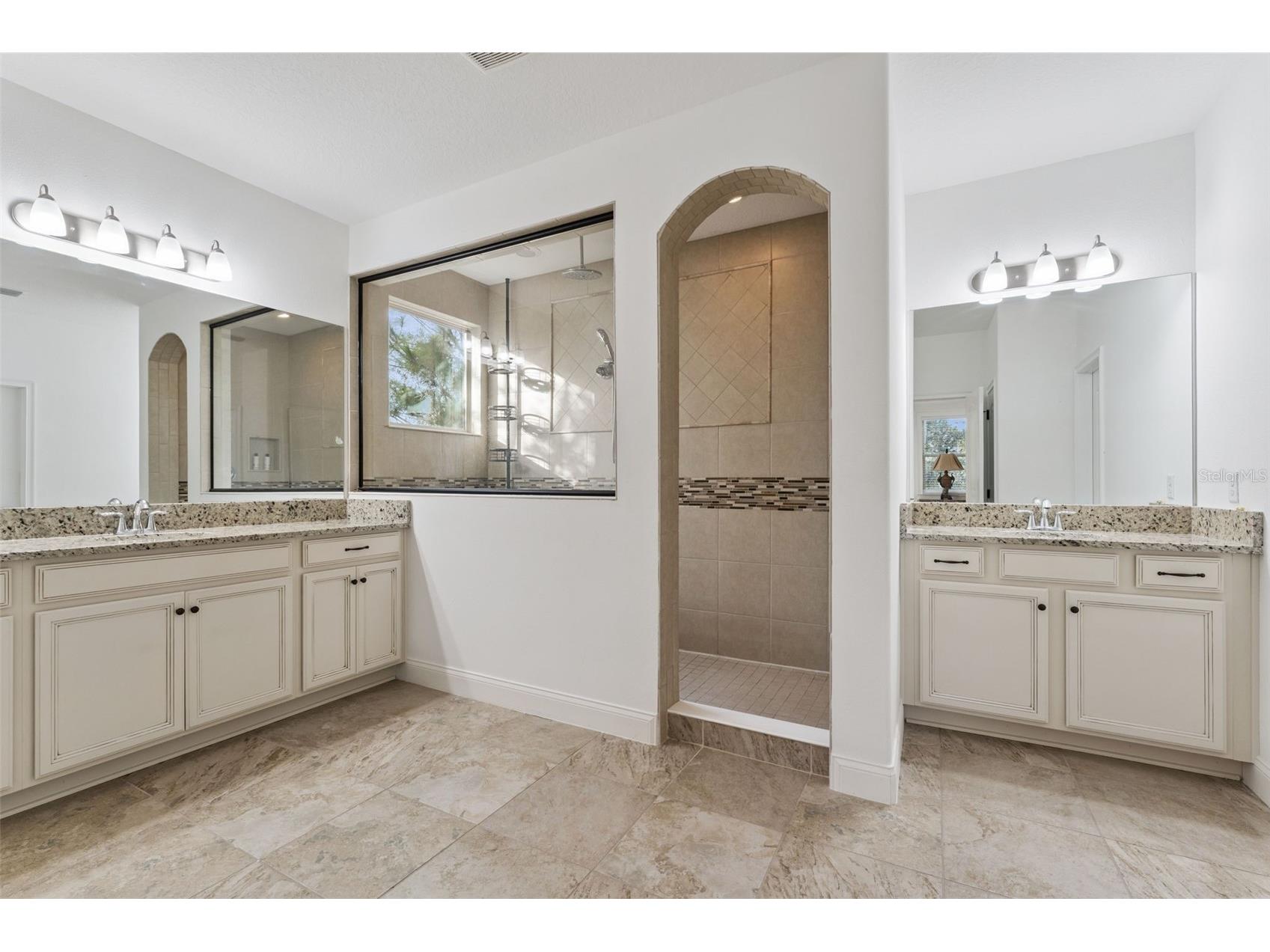 6752 Trellis Vine Loop Windermere FL 34786 O6376318 image8