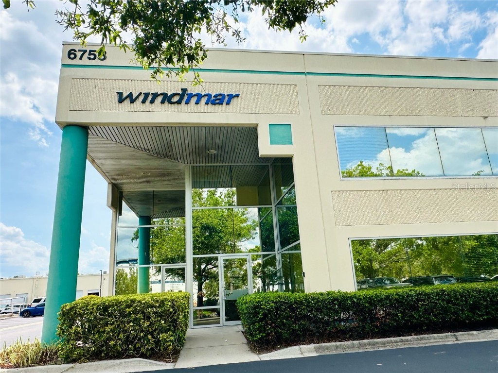 6753 Kingspointe Parkway #107 Orlando FL 32819 O6236980 image1