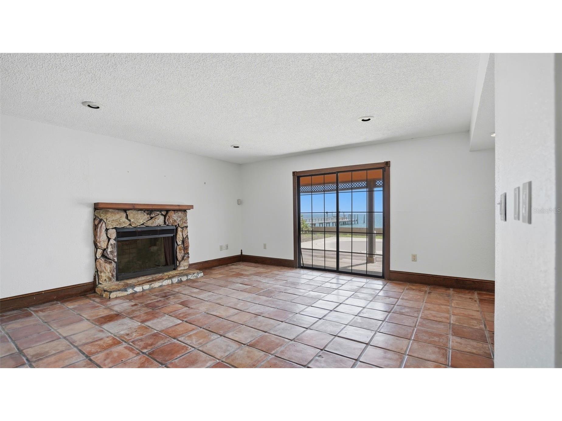 6754 31st Street S Saint Petersburg FL 33712 TB8489551 image15