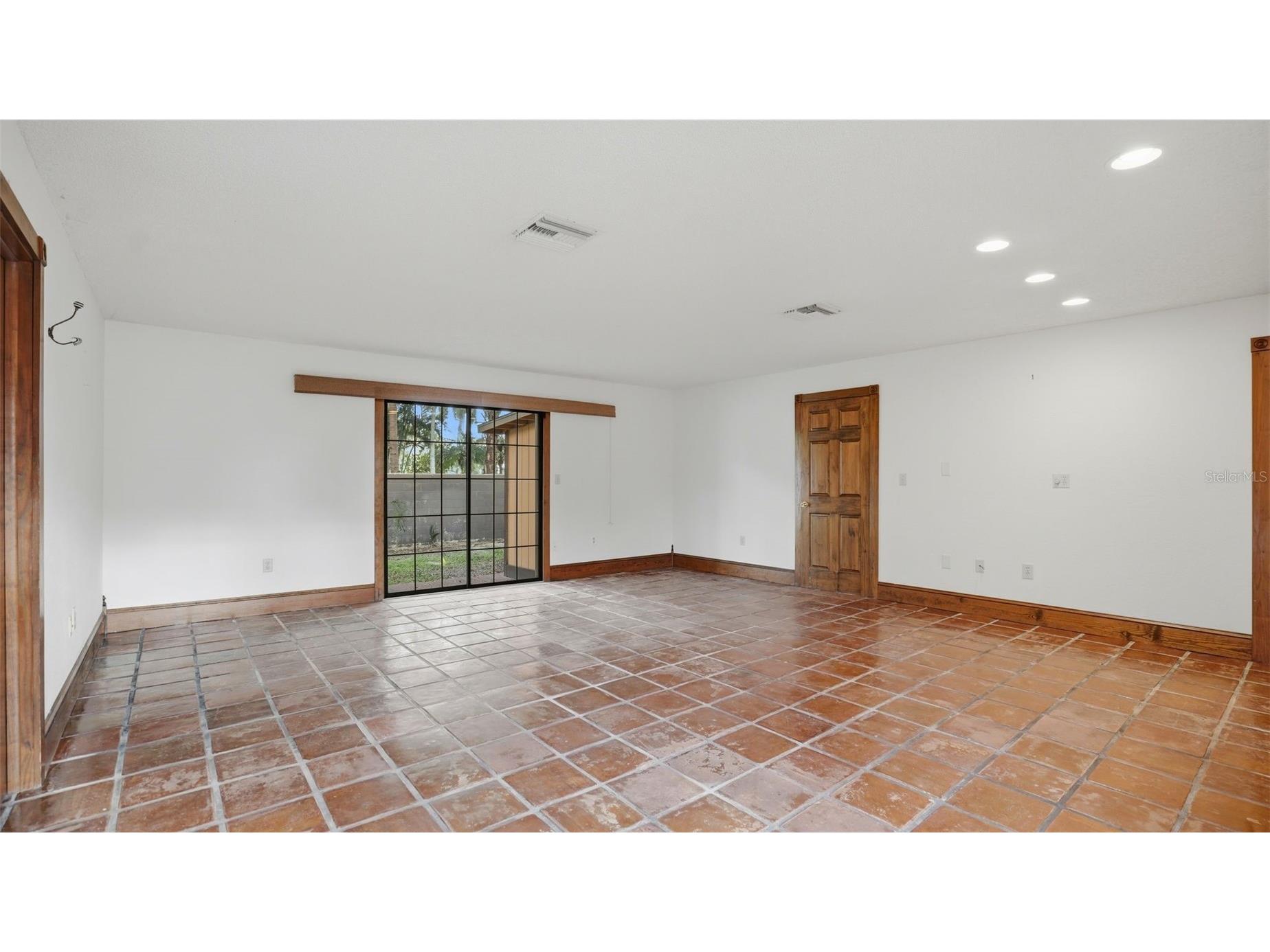 6754 31st Street S Saint Petersburg FL 33712 TB8489551 image20