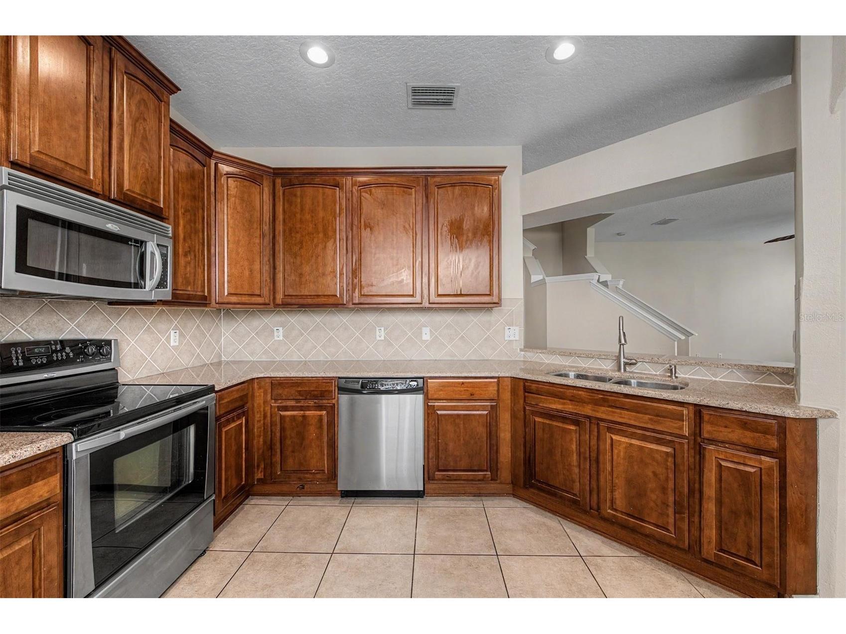 6754 Eagle Feather Drive Riverview FL 33578 TB8515440 image3