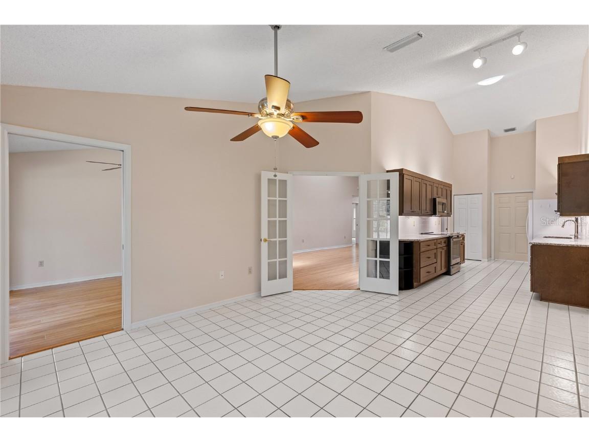 6755 Approach Road #31 Sarasota FL 34238 A4655377 image11
