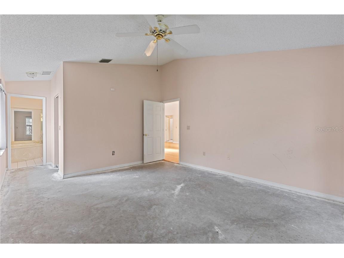 6755 Approach Road #31 Sarasota FL 34238 A4655377 image25