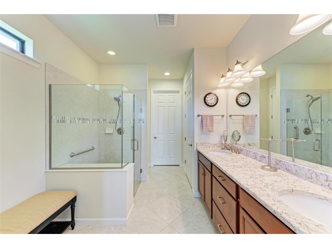 6756 Chester Trail Lakewood Ranch FL 34202 A4654405 image24