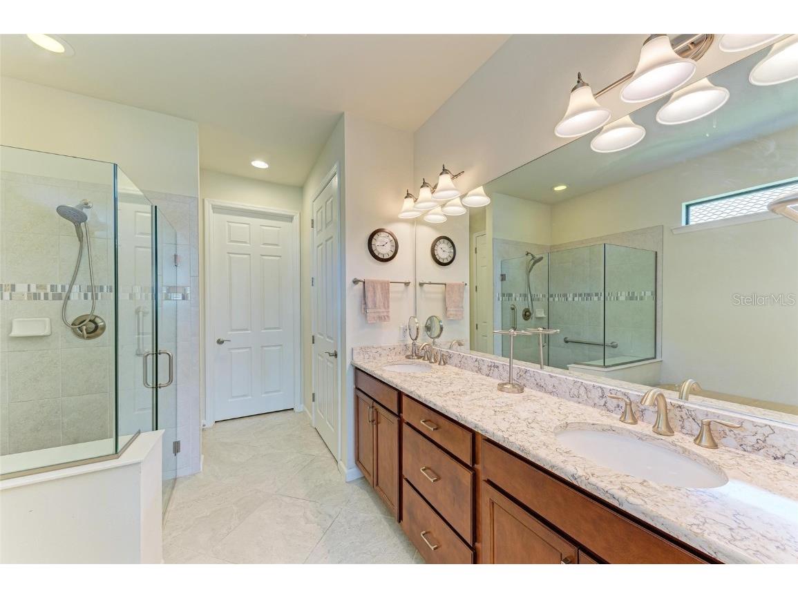 6756 Chester Trail Lakewood Ranch FL 34202 A4654405 image25