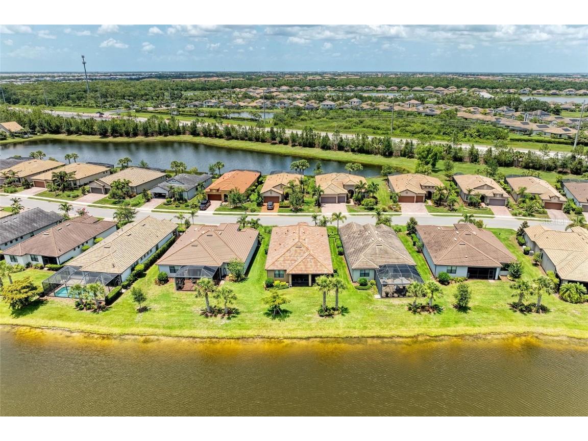 6756 Chester Trail Lakewood Ranch FL 34202 A4654405 image45