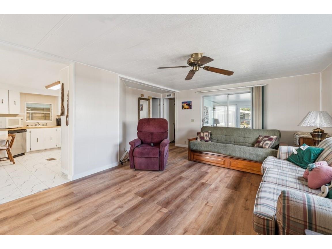 6756 Kensington Drive NE Winter Haven FL 33881 - LAKE HENRY L4957707 image7