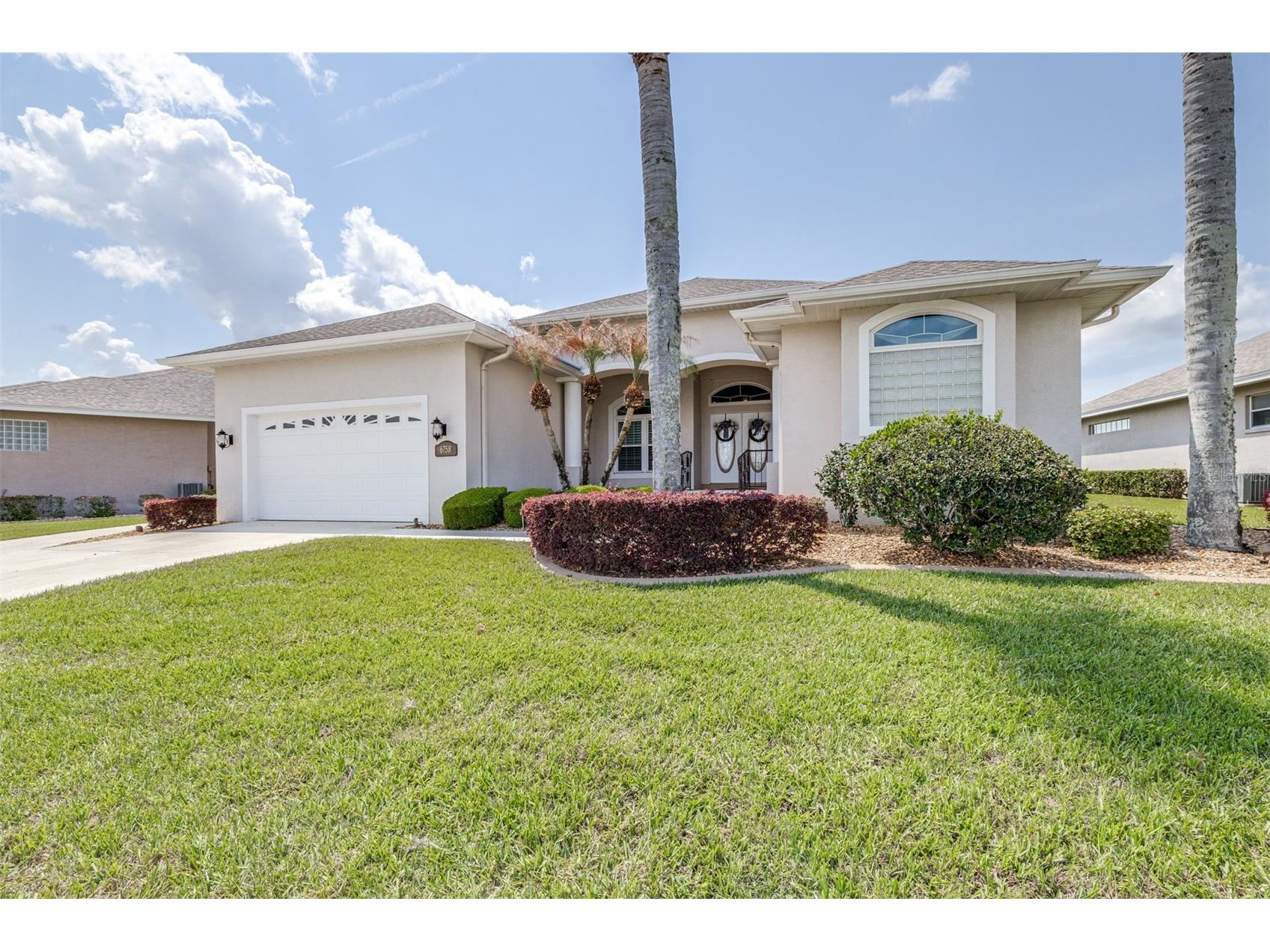 6758 Huntington Hills Boulevard Lakeland FL 33810 - LAKE LESTER L4960686 image1