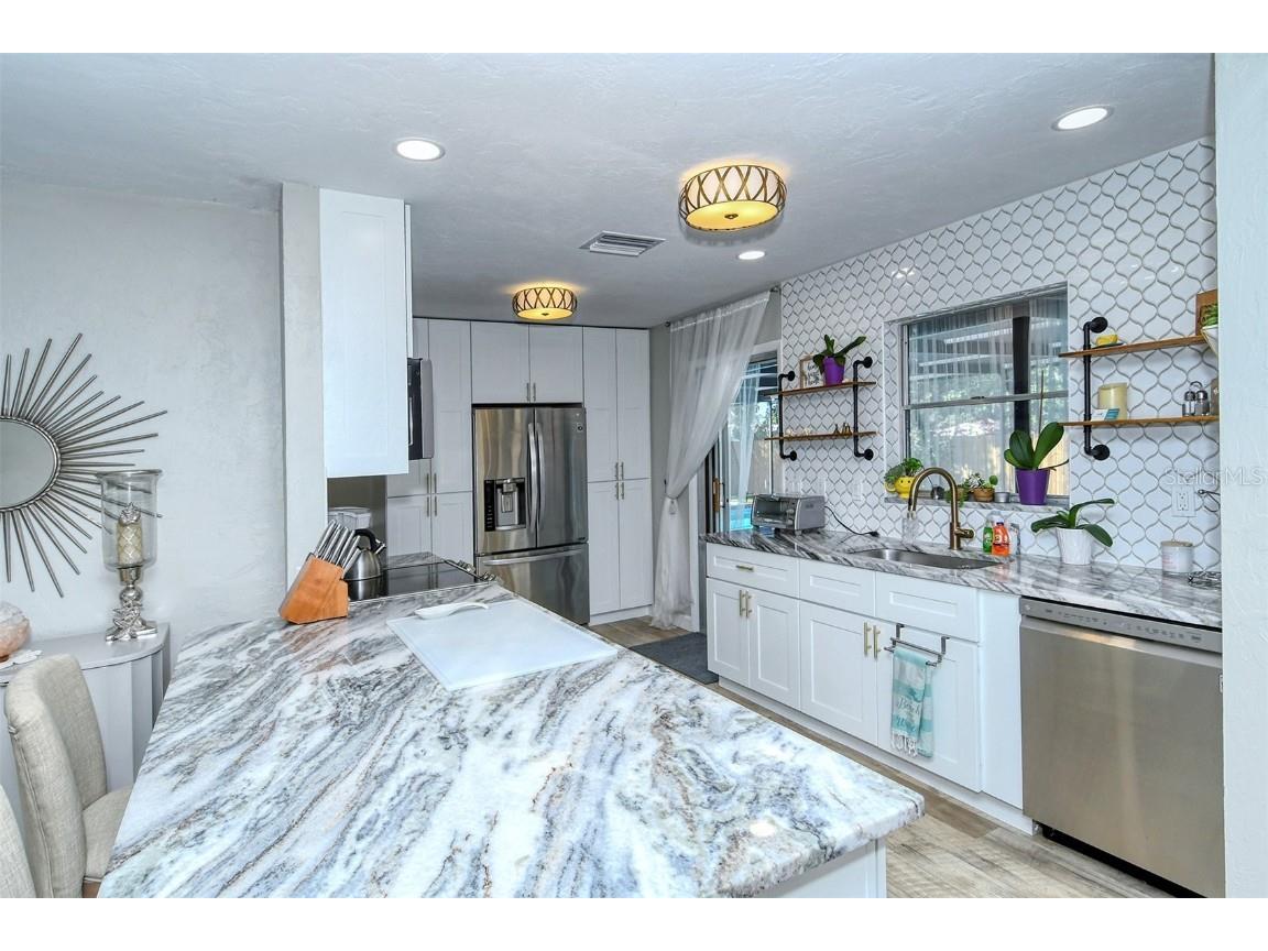 6758 S Lockwood Ridge Road Sarasota FL 34231 A4549439 image15