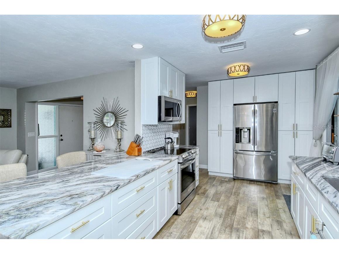 6758 S Lockwood Ridge Road Sarasota FL 34231 A4549439 image16