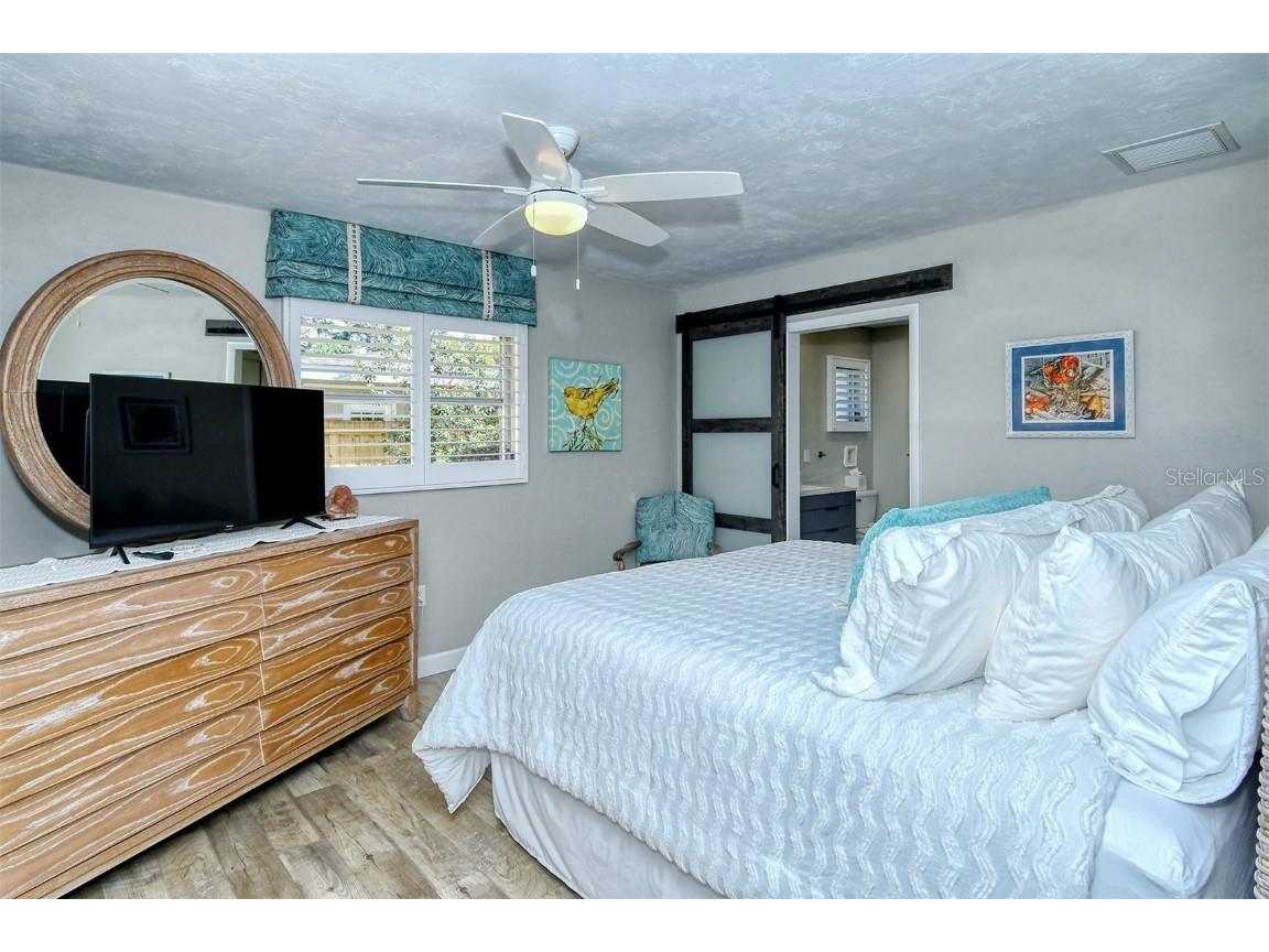 6758 S Lockwood Ridge Road Sarasota FL 34231 A4549439 image20