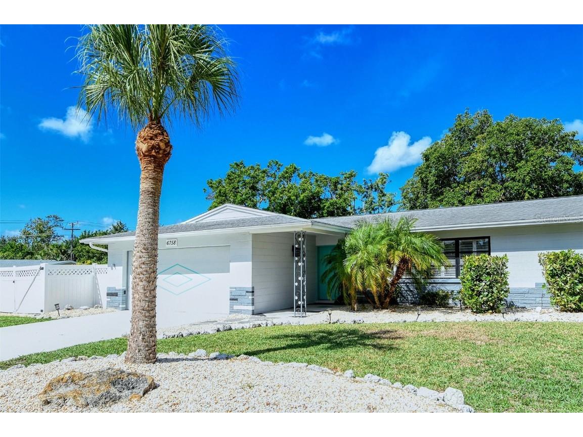 6758 S Lockwood Ridge Road Sarasota FL 34231 A4549439 image33