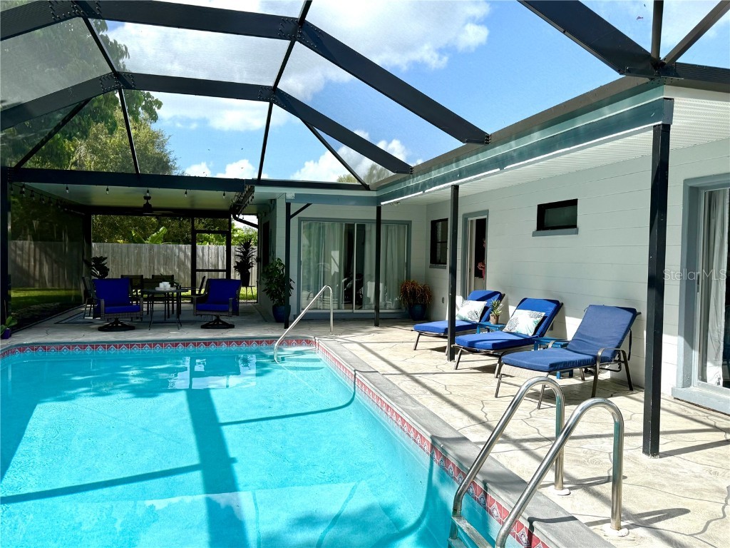 6758 S Lockwood Ridge Road Sarasota FL 34231 A4549439 image41