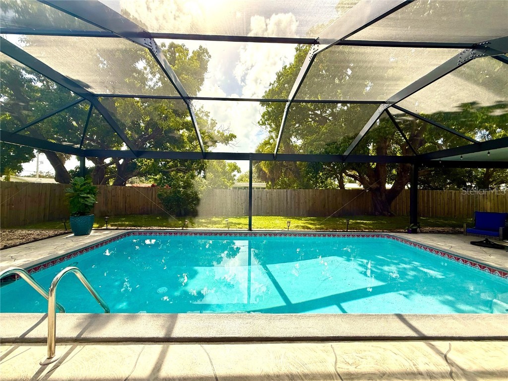 6758 S Lockwood Ridge Road Sarasota FL 34231 A4549439 image44