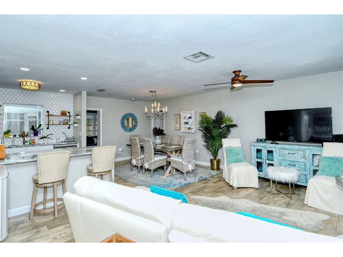 6758 S Lockwood Ridge Road Sarasota FL 34231 A4549439 image5