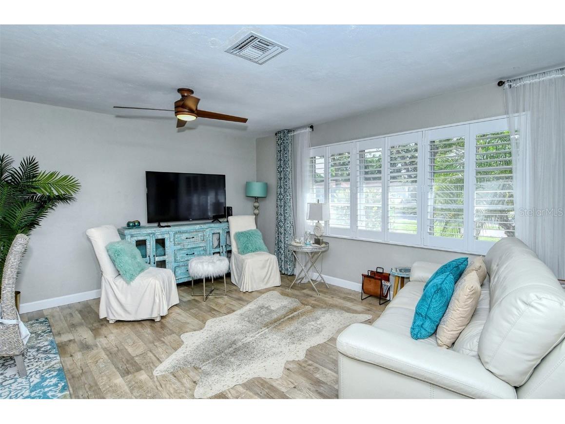 6758 S Lockwood Ridge Road Sarasota FL 34231 A4549439 image7