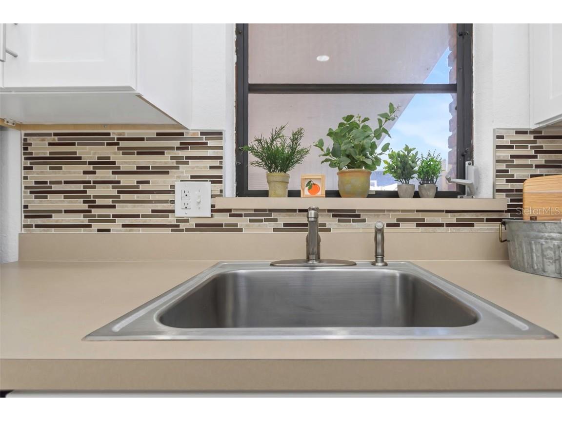 676 Orangewood Drive Dunedin FL 34698 TB8436191 image16