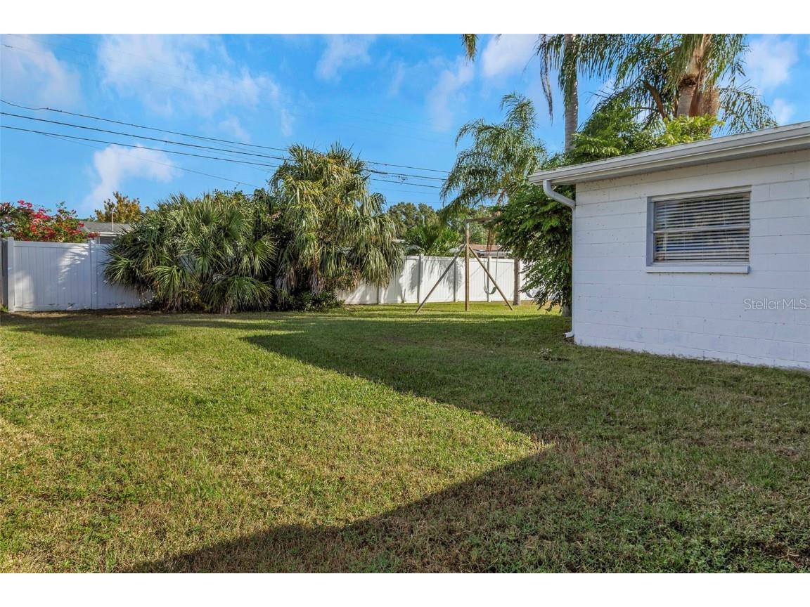 676 Orangewood Drive Dunedin FL 34698 TB8436191 image39