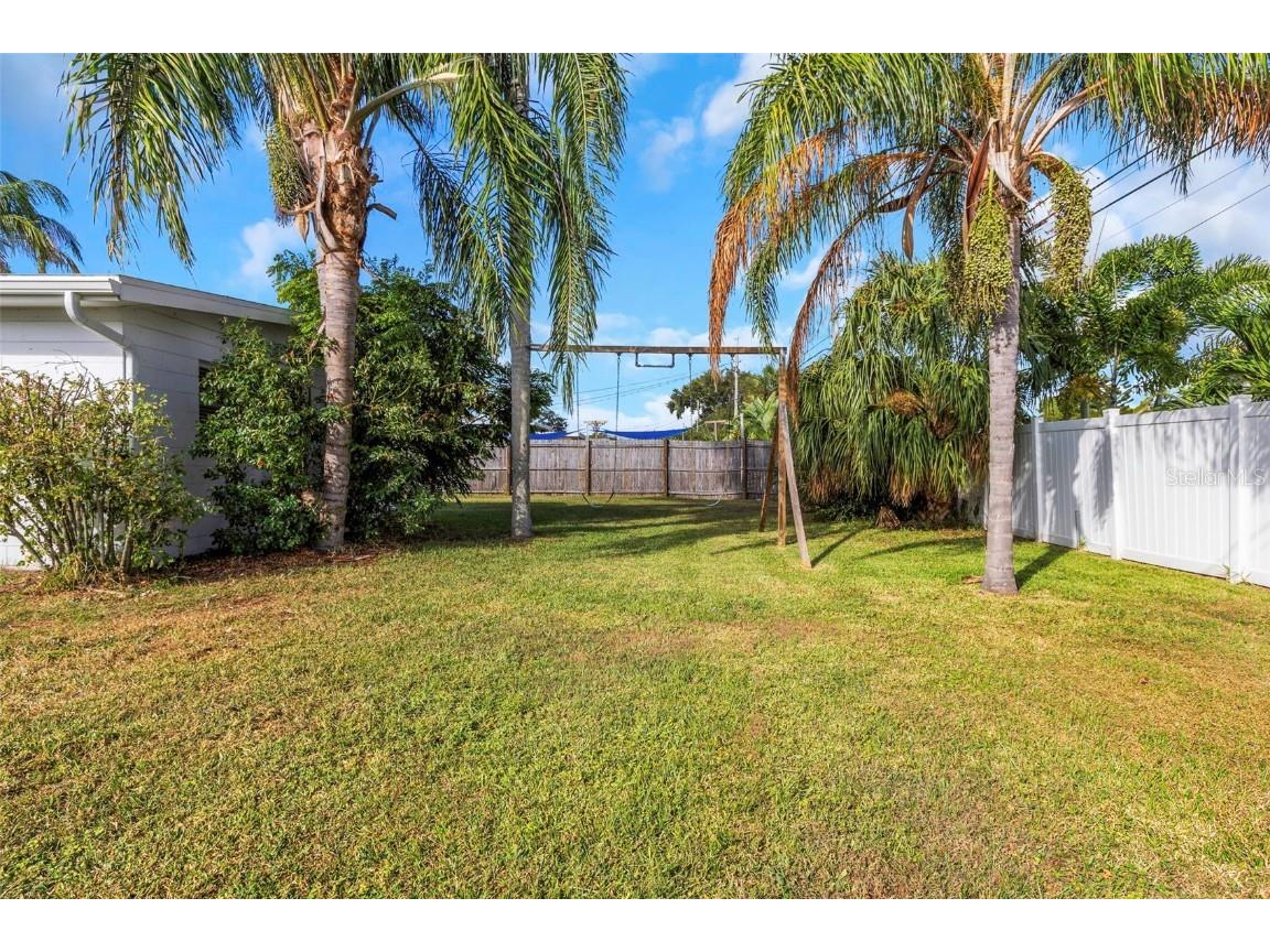 676 Orangewood Drive Dunedin FL 34698 TB8436191 image40