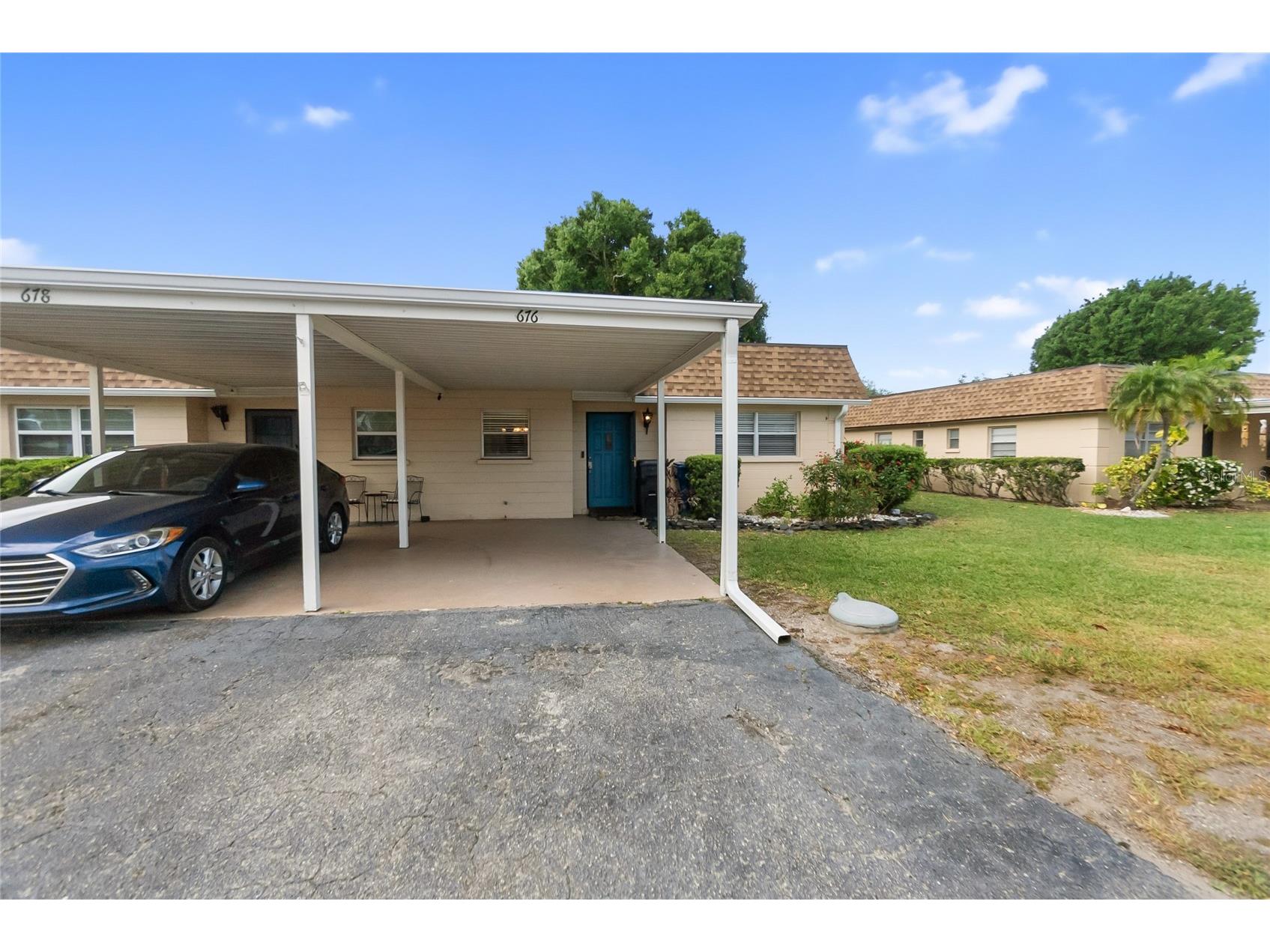 676 Park Circle Bradenton FL 34207 A4692525 image1
