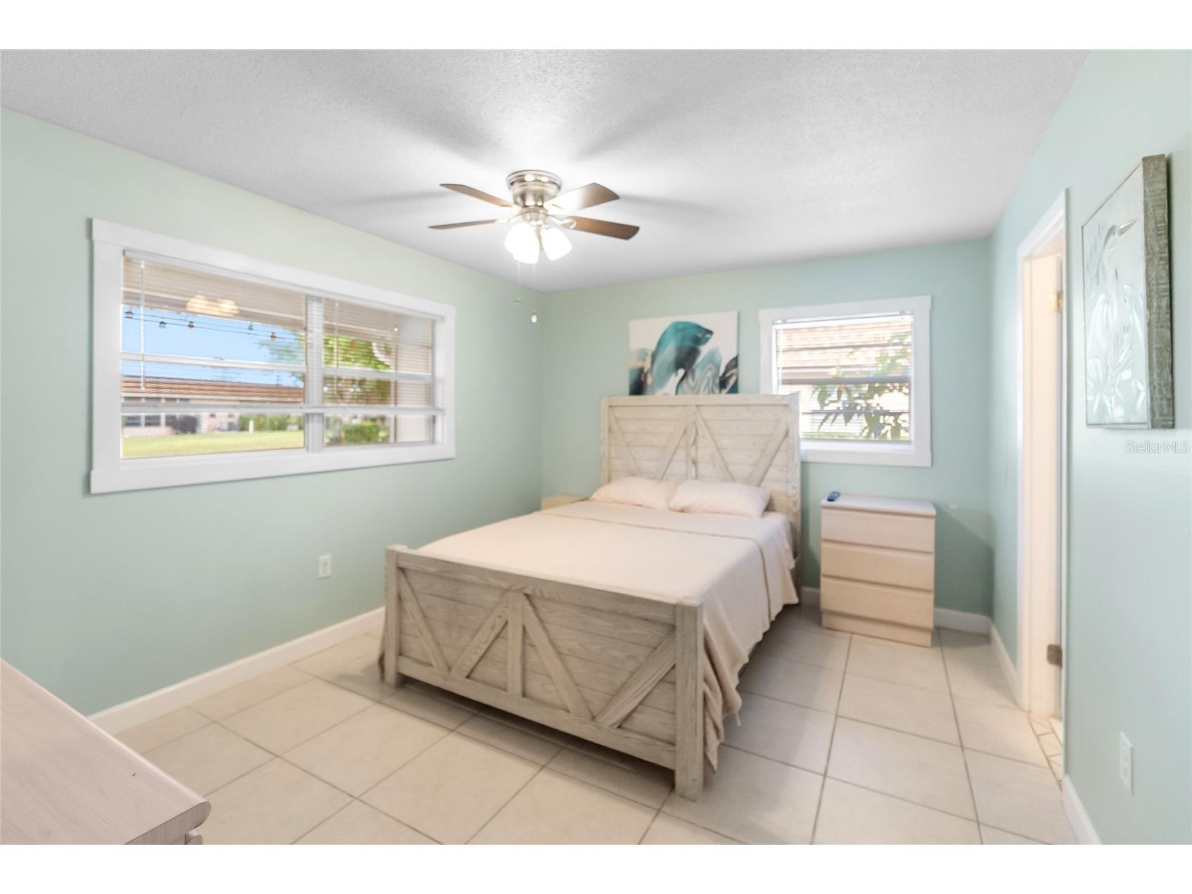 676 Park Circle Bradenton FL 34207 A4692525 image11