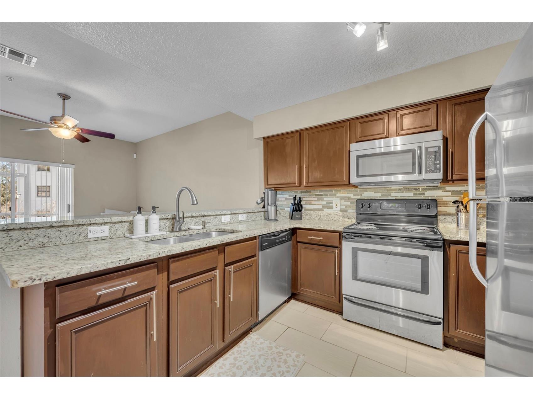 676 Sandy Neck Lane #102 Altamonte Springs FL 32714 O6385364 image9
