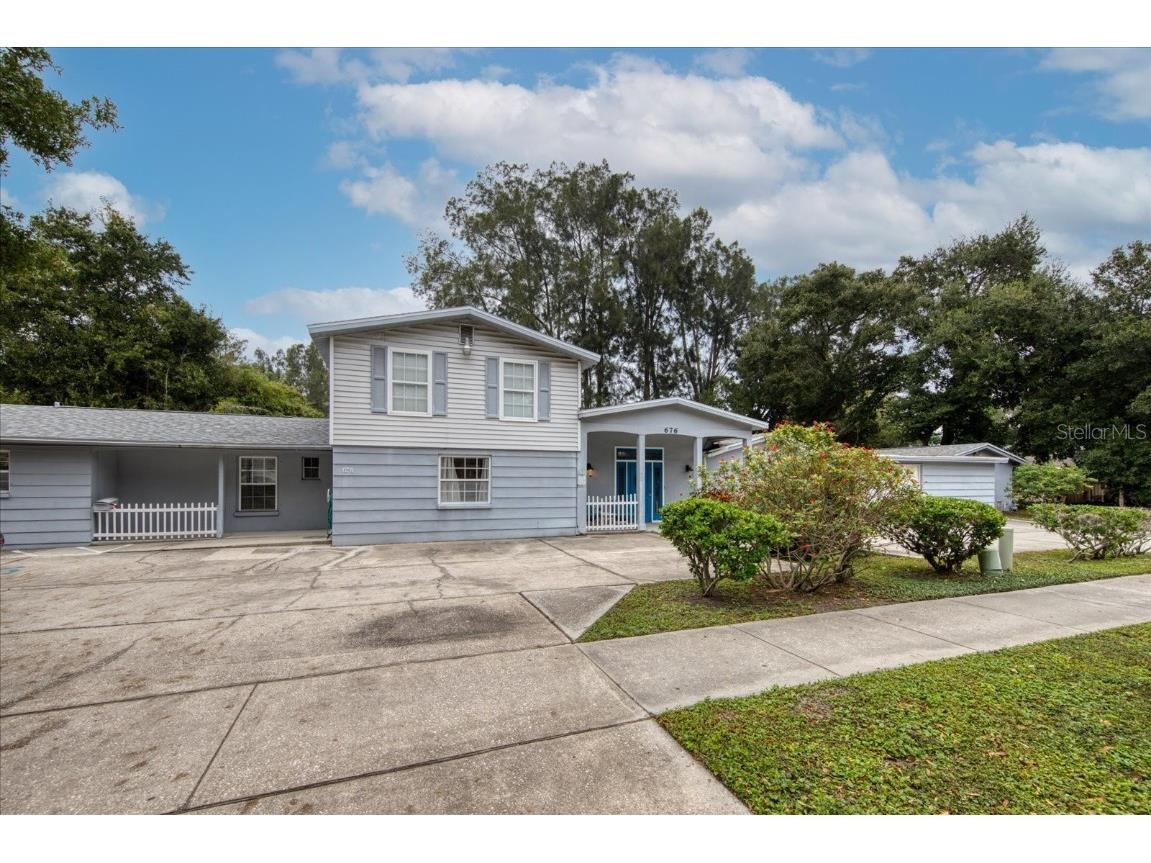 676 Union Street Dunedin FL 34698 - LAKE DIANE U8183649 image1