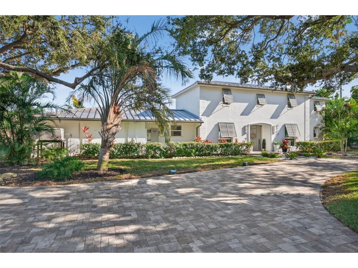 6760 29th Street S Saint Petersburg FL 33712 - TAMPA BAY TB8445586 image1