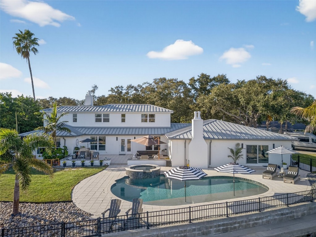 6760 29th Street S Saint Petersburg FL 33712 - TAMPA BAY TB8445586 image2