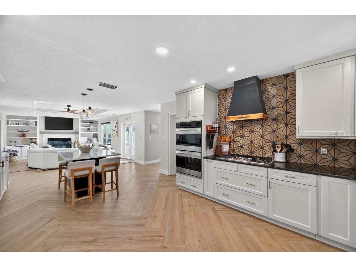 6760 29th Street S Saint Petersburg FL 33712 - TAMPA BAY TB8445586 image23