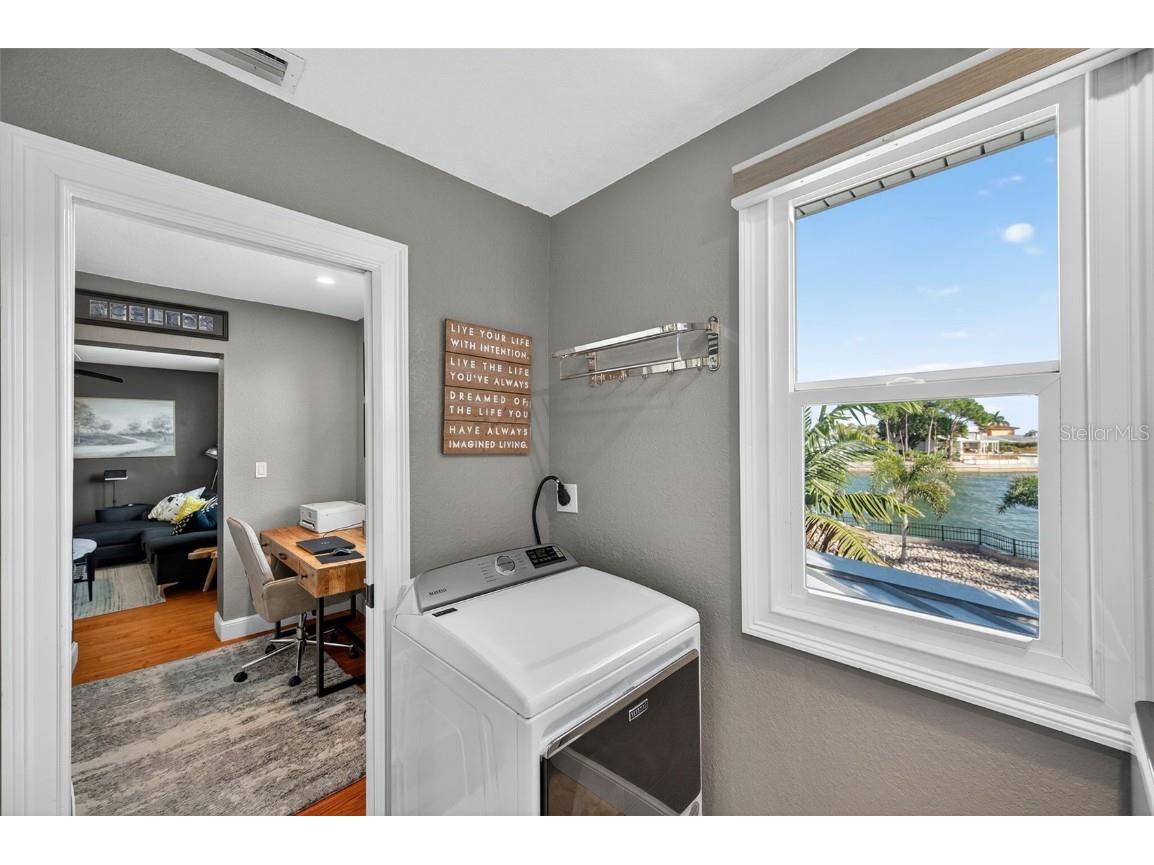 6760 29th Street S Saint Petersburg FL 33712 - TAMPA BAY TB8445586 image37