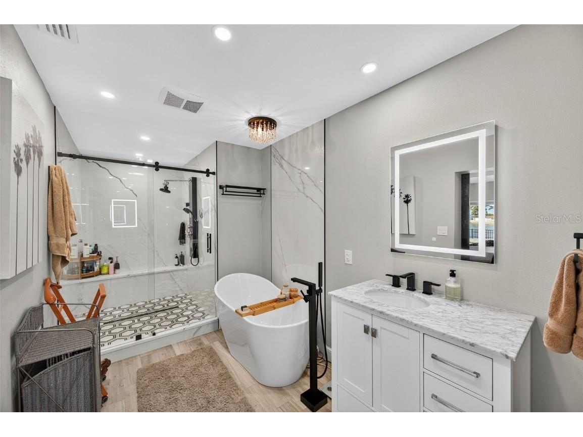 6760 29th Street S Saint Petersburg FL 33712 - TAMPA BAY TB8445586 image46