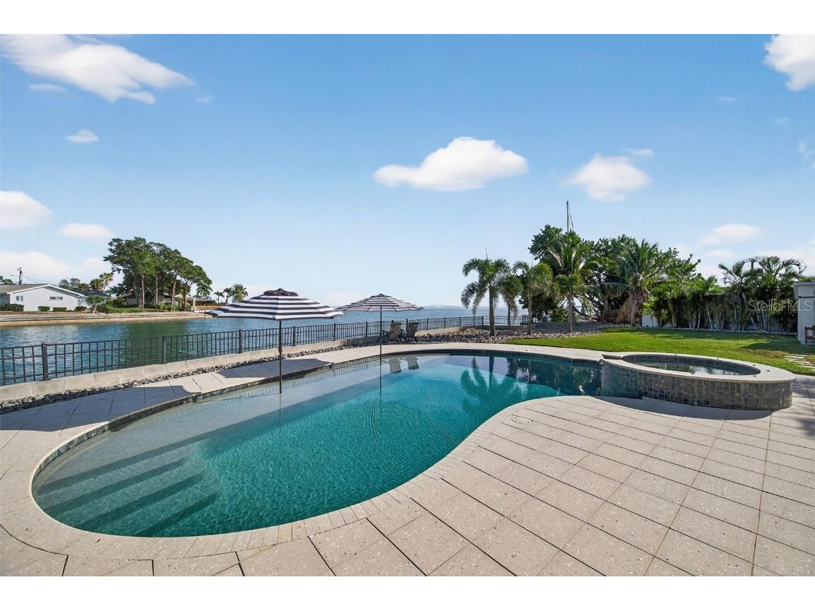 6760 29th Street S Saint Petersburg FL 33712 - TAMPA BAY TB8445586 image60