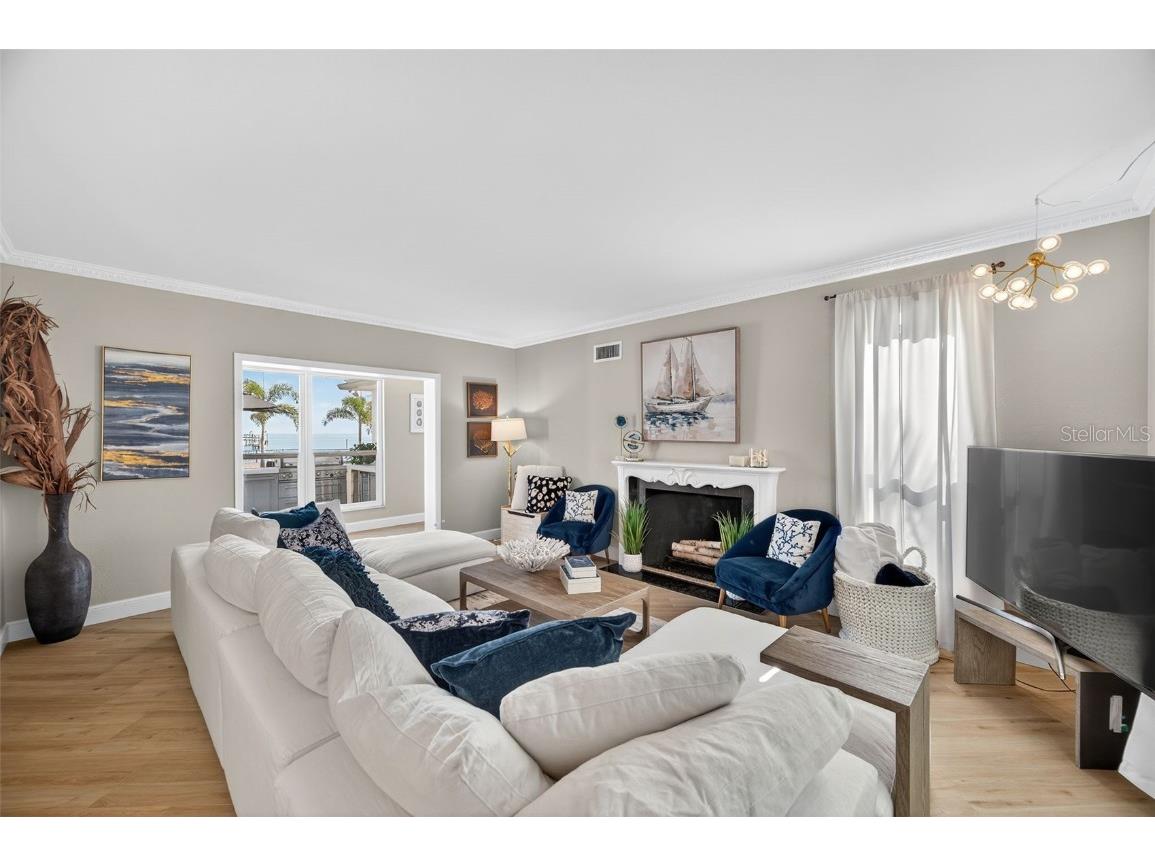 6760 29th Street S Saint Petersburg FL 33712 - TAMPA BAY TB8445586 image8