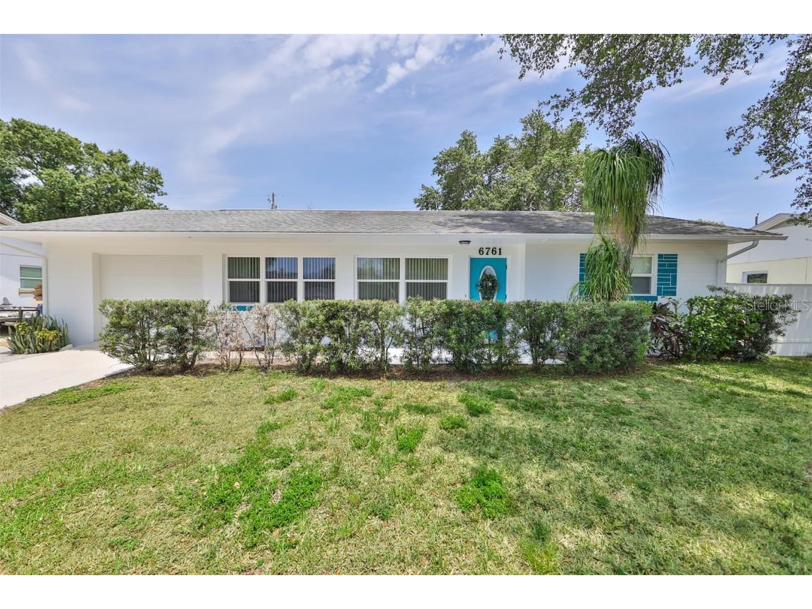 6761 35th Terrace N Saint Petersburg FL 33710 U8196355 image1