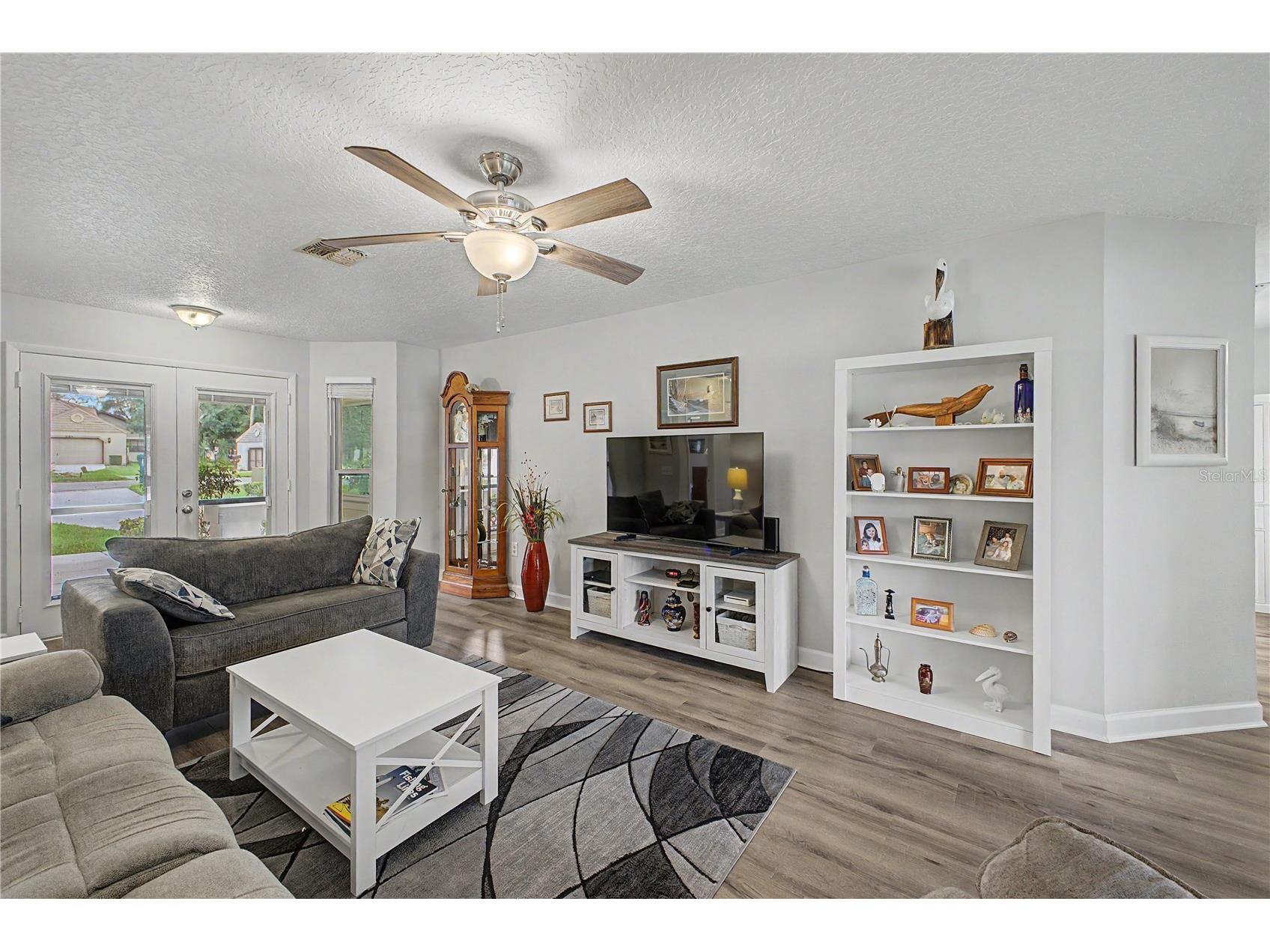 6761 Pearleaf Court Spring Hill FL 34606 W7886513 image9