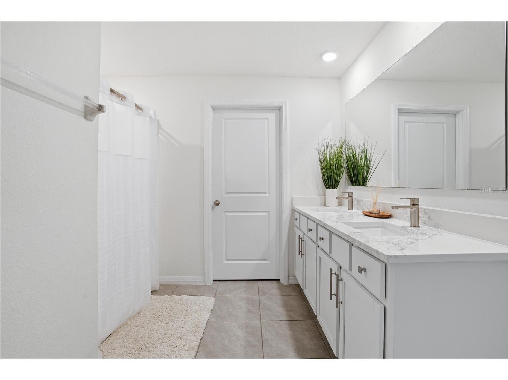 6761 SE 3rd Loop Ocala FL 34472 OM723992 image18