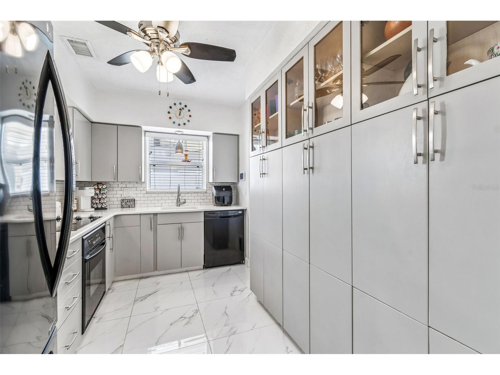 6765 11th Avenue N Saint Petersburg FL 33710 TB8493292 image11