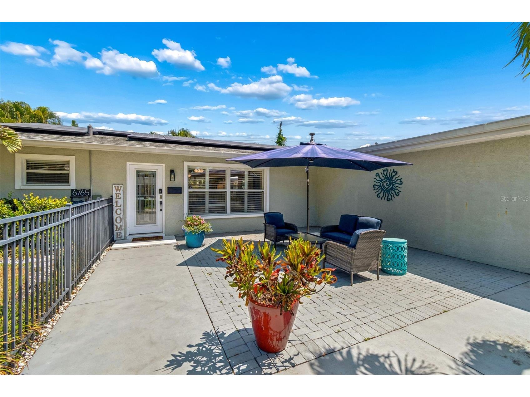 6765 11th Avenue N Saint Petersburg FL 33710 TB8493292 image4