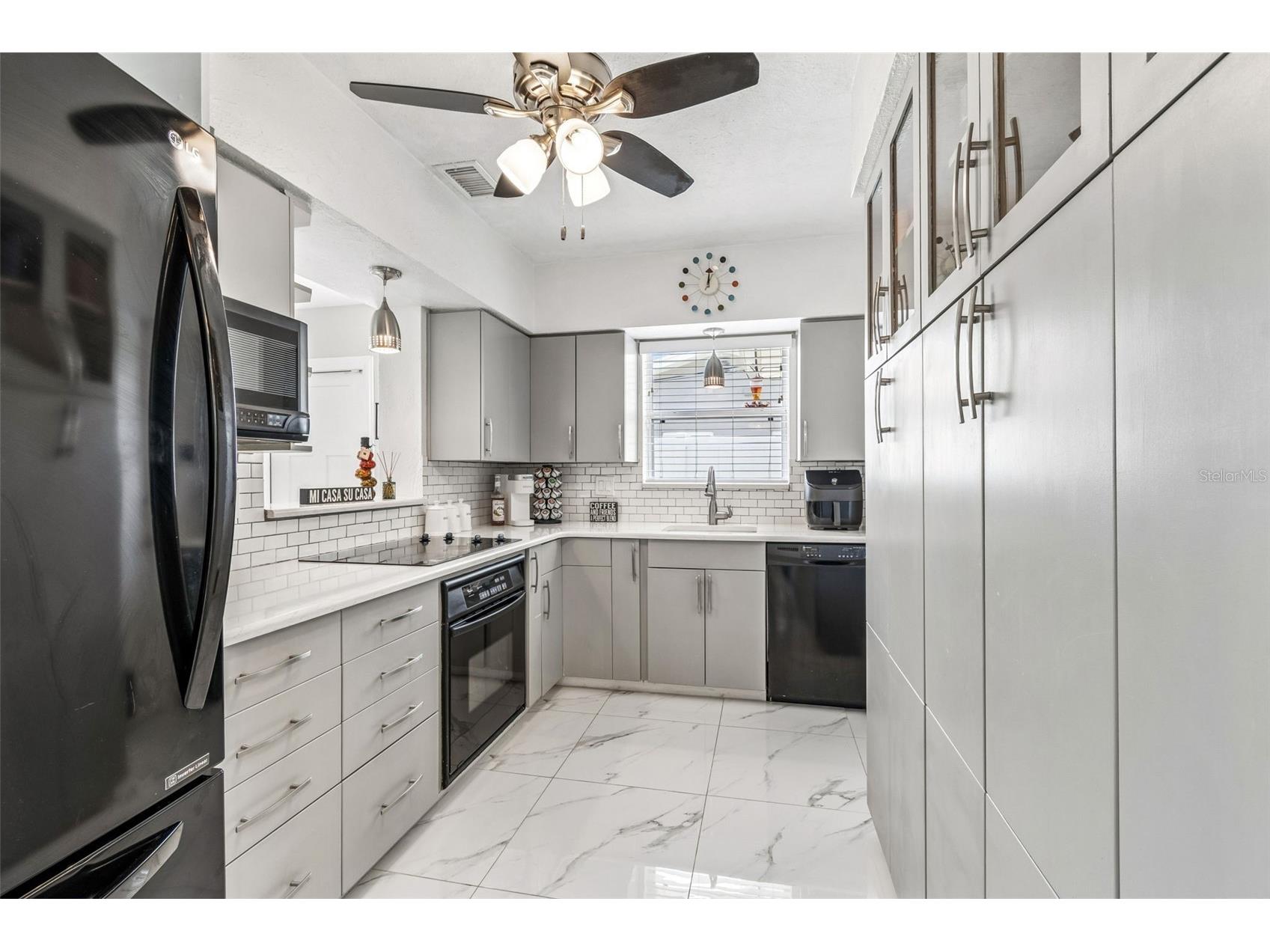 6765 11th Avenue N Saint Petersburg FL 33710 TB8514070 image11