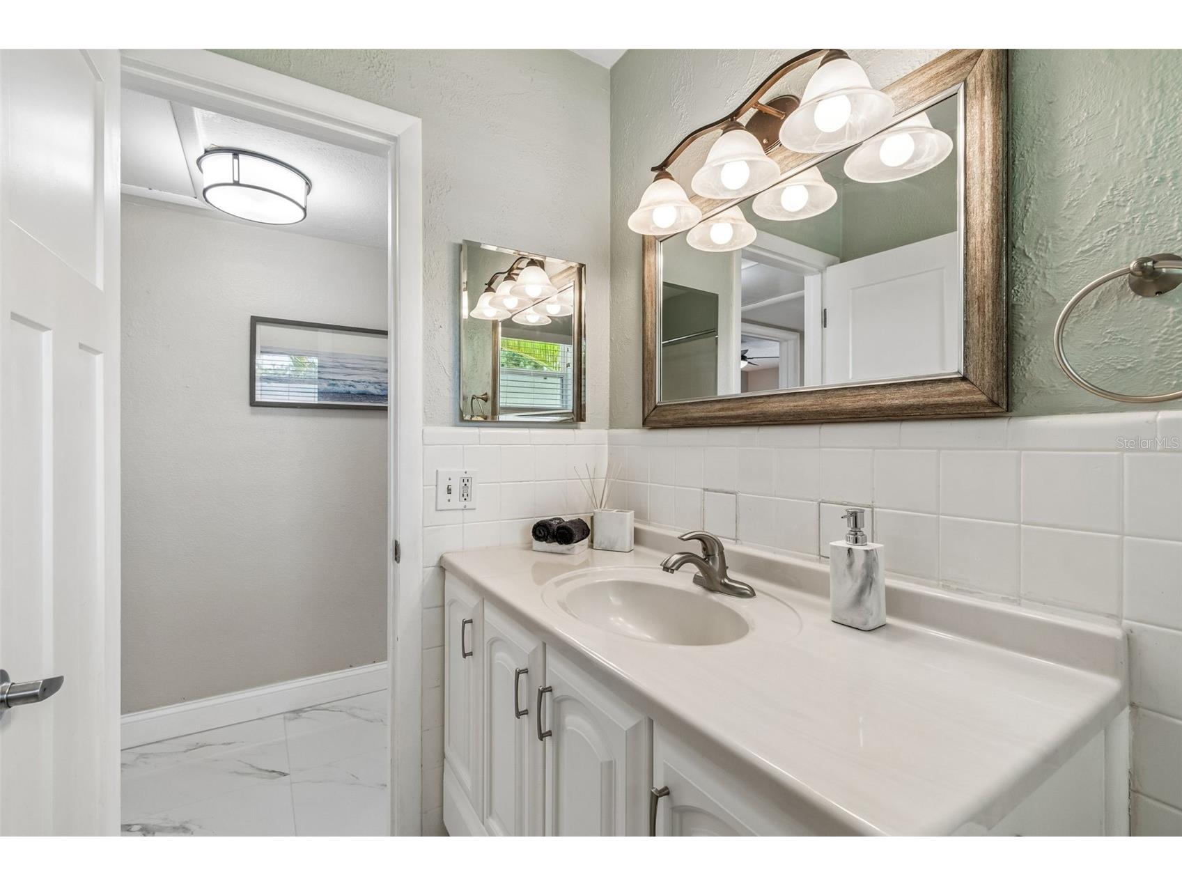 6765 11th Avenue N Saint Petersburg FL 33710 TB8514070 image28