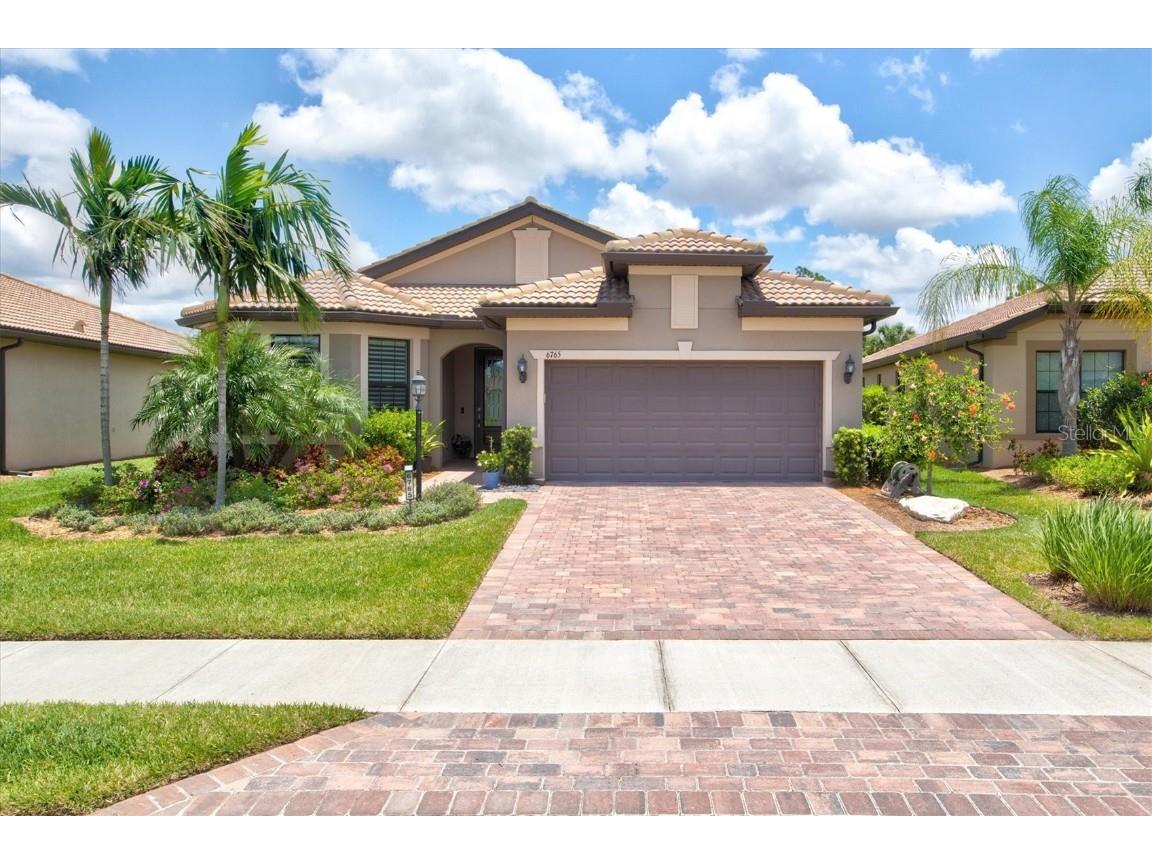 6765 Chester Trail Lakewood Ranch FL 34202 A4573550 image1