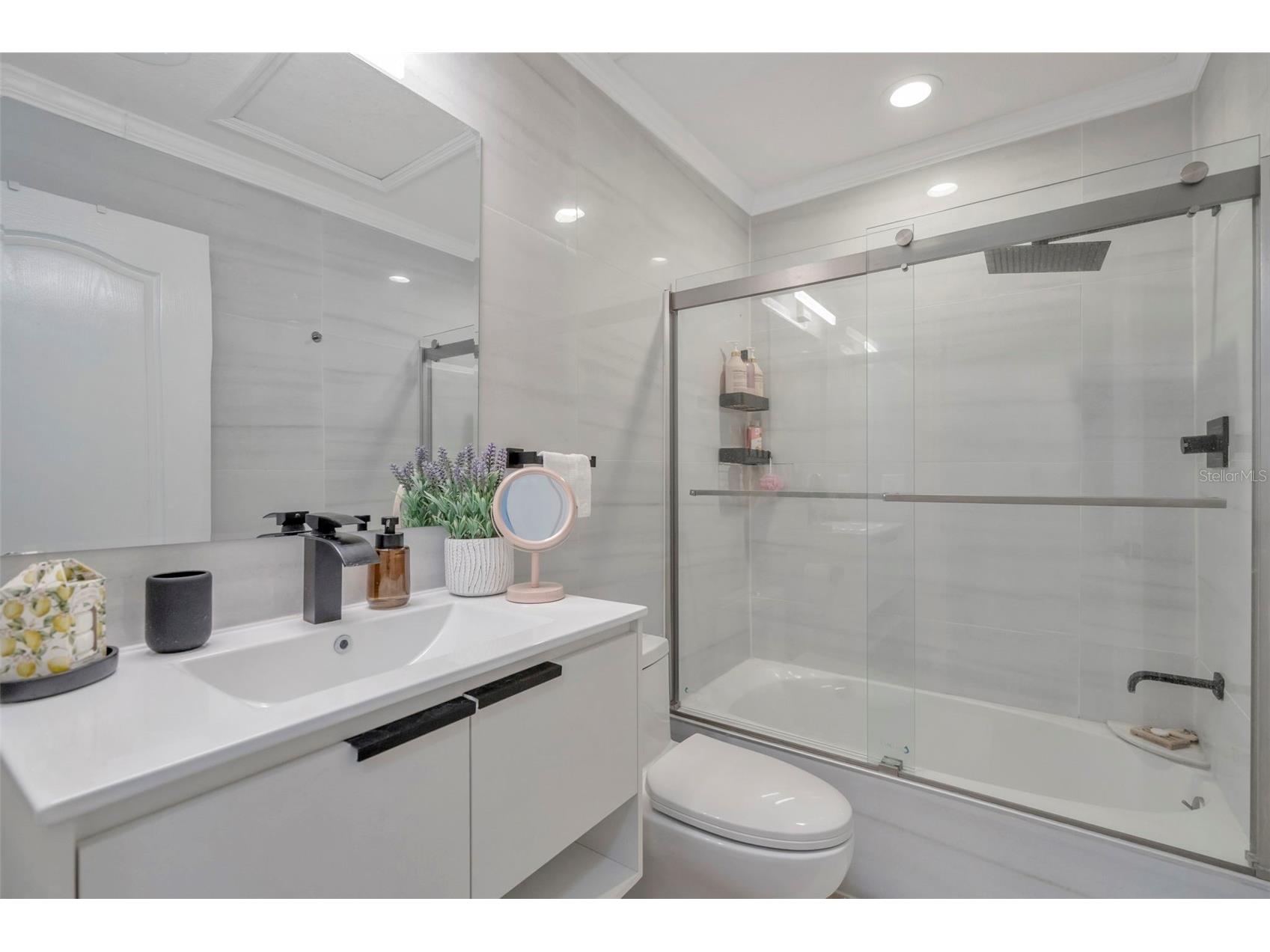 6765 Lake Rochester Lane Gibsonton FL 33534 TB8484250 image22