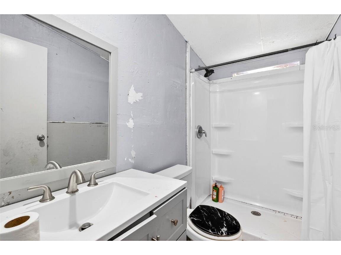 6766 NE 1st Place Ocala FL 34470 OM713153 image23