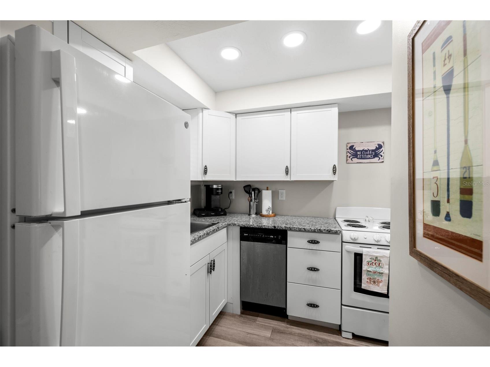 6767 Sunset Way #206 Saint Pete Beach FL 33706 TB8461605 image15