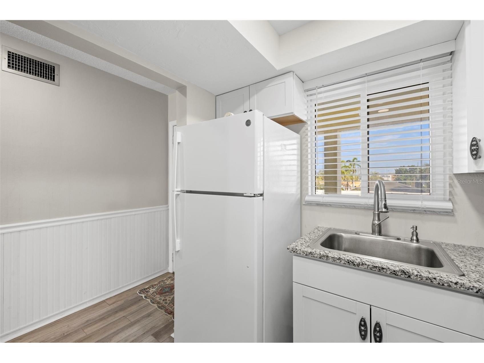 6767 Sunset Way #206 Saint Pete Beach FL 33706 TB8461605 image18