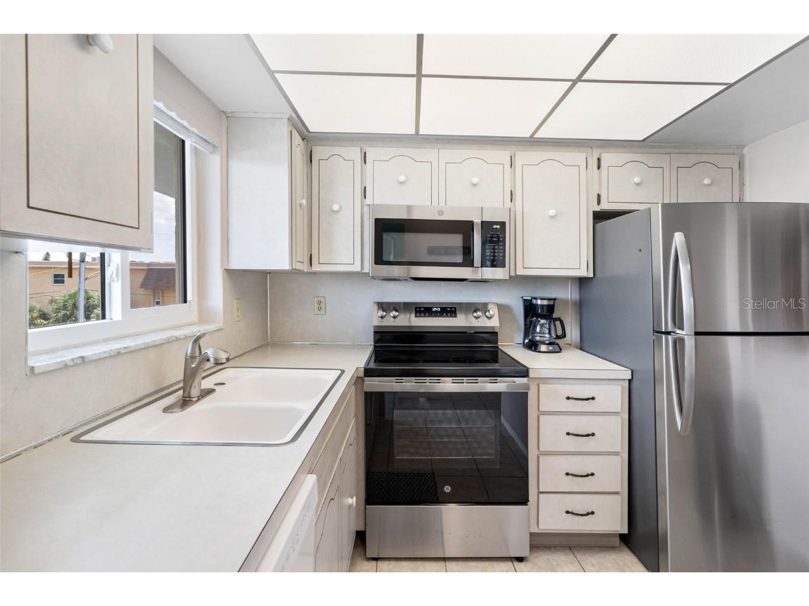 6767 Sunset Way #303 Saint Pete Beach FL 33706 TB8409221 image17