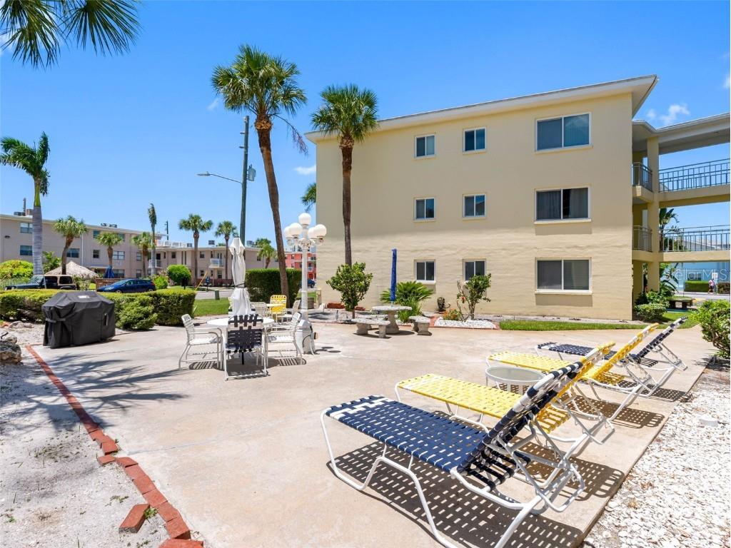 6767 Sunset Way #303 Saint Pete Beach FL 33706 TB8409221 image20