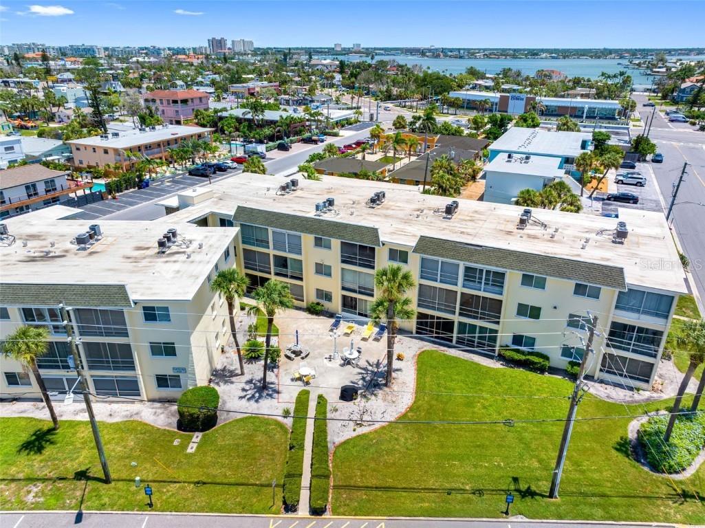 6767 Sunset Way #303 Saint Pete Beach FL 33706 TB8409221 image50