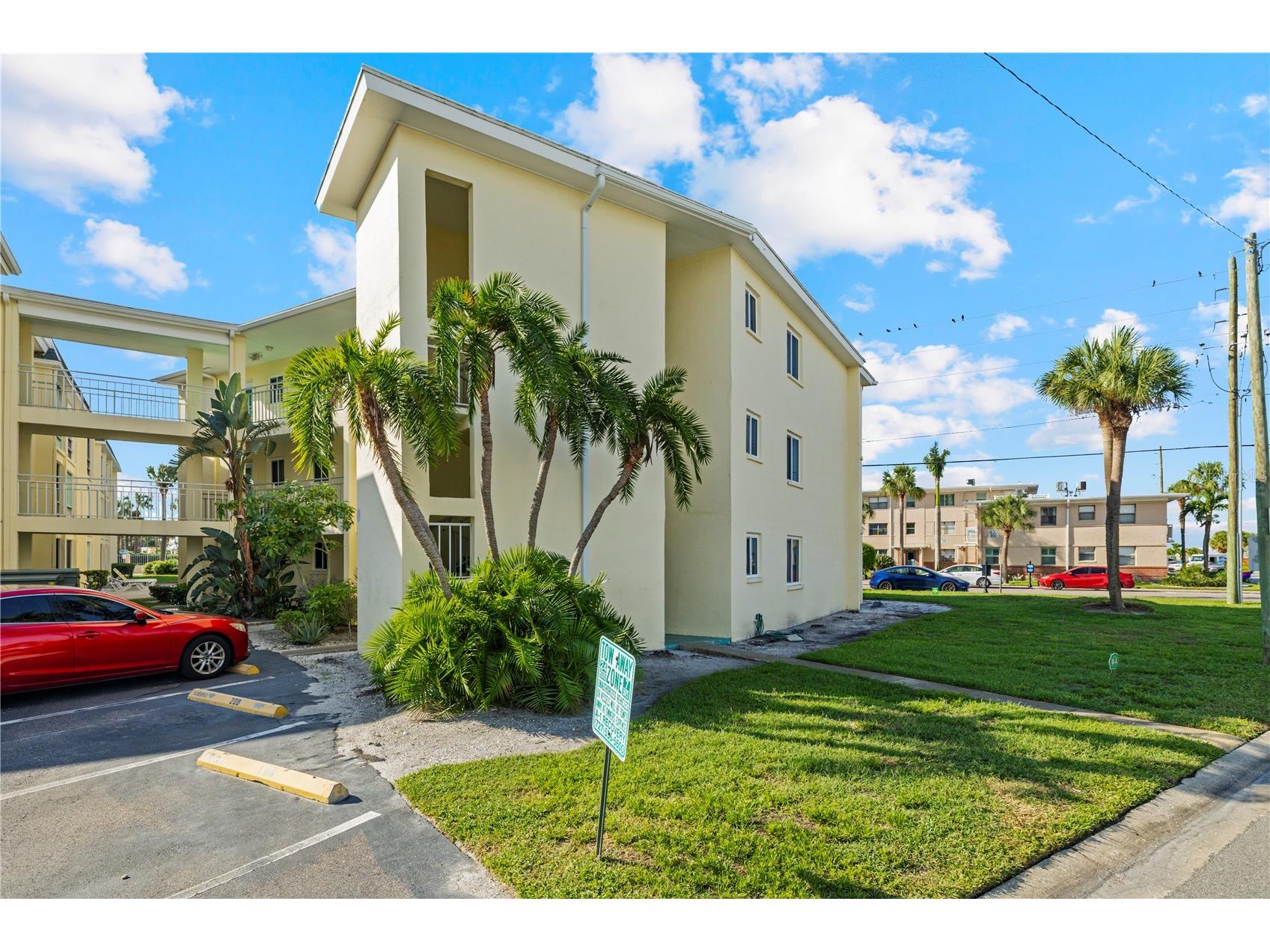 6767 Sunset Way #309 Saint Pete Beach FL 33706 A4664020 image2